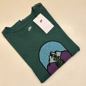 Nike Holiday Men’s Shirt